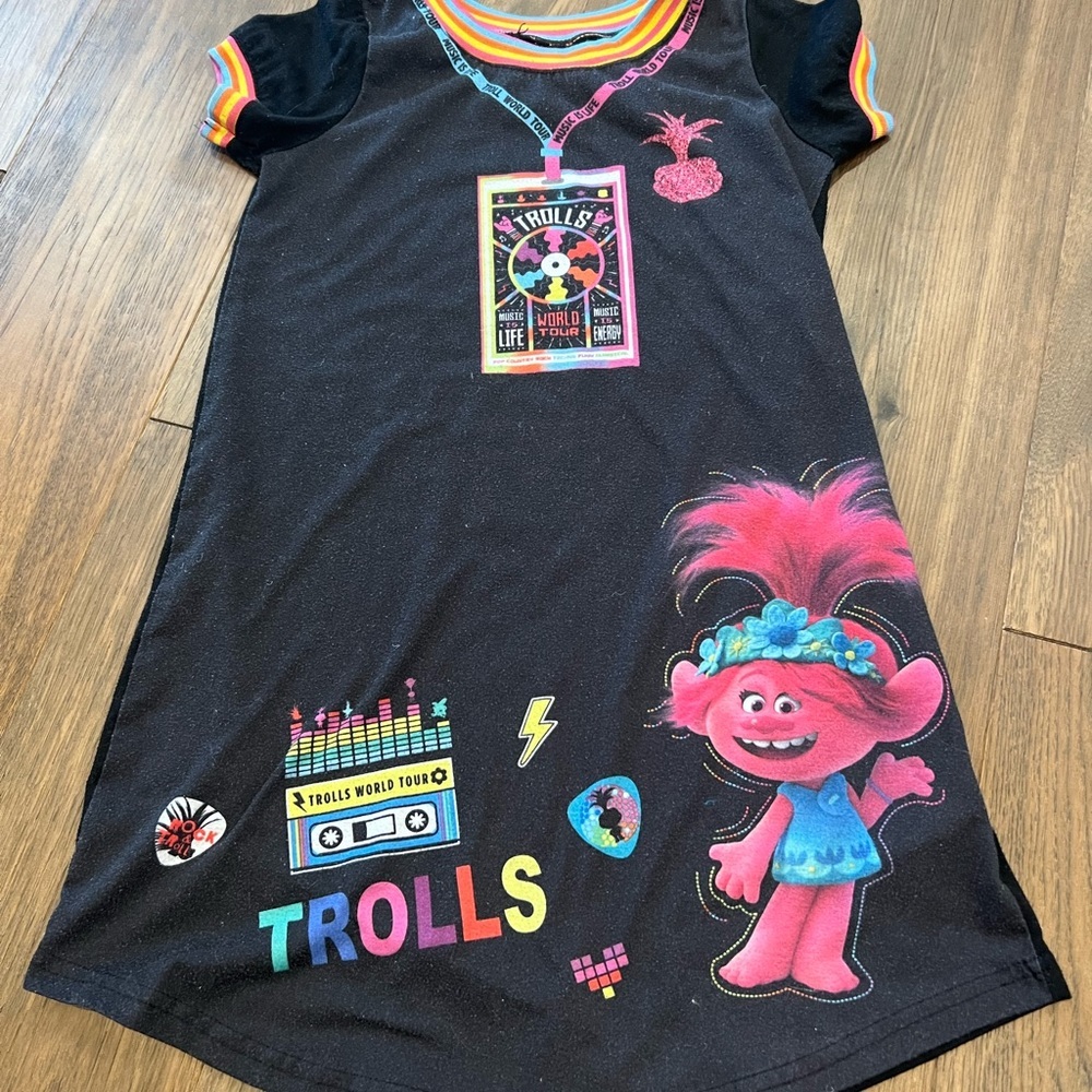 Dreamworks Trolls Nightgown Size Medium